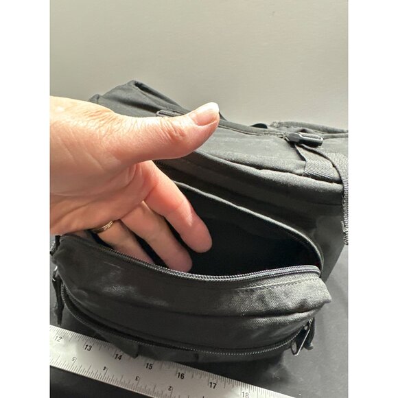 L.L. Bean Black Canvas Waist Bag With Adjustable Strap & Multiple Pockets - Picture 3 of 12